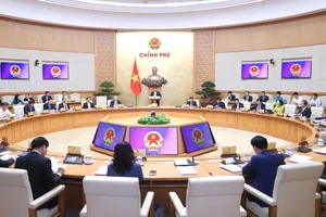 Thủ tướng Phạm Minh Chính chủ trì và phát biểu tại phiên họp Chính phủ thường kỳ. Ảnh: VIẾT CHUNG