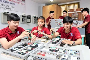 Kỳ vọng chính sách học bổng cho các ngành khoa học - kỹ thuật - công nghệ