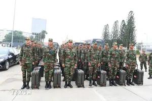 Đón đoàn Quân đội Campuchia sang Việt Nam tham gia diễu binh, diễu hành dịp 2-9