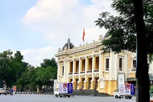 Để di tích lên tiếng: Hào khí mùa thu lịch sử giữa lòng Hà Nội
