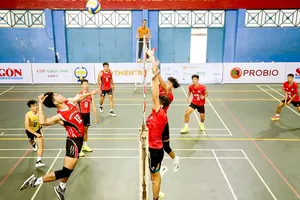 Tái cấu trúc thiết chế văn hóa - thể thao cơ sở - Bài 1: Bước đà chuyển đổi