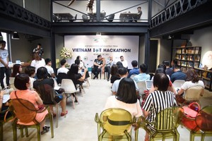150 teams join in Vietnam IoT Hackathon 2017