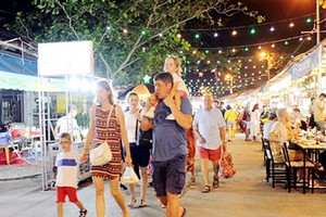 Phu Quoc Island District attracts more and more international visitors -Photo: SGGP 