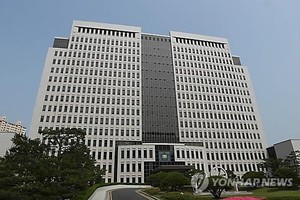 Appeals court sentences man to life for murdering mother, girlfriend