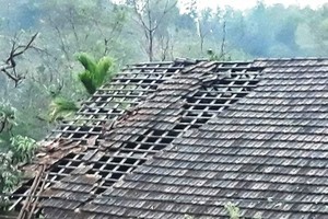 A hailstorm blows away the roof of a house in central Nghe An Province -Photo: VNS