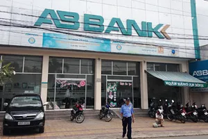 Bình Dương: Bắt tạm giam nguyên Giám đốc chi nhánh Ngân hàng An Bình