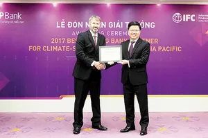 IFC trao giải Ngân hàng phát hành LC tốt nhất 2017 cho TPBank