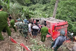 Xây thêm đường lánh nạn và hộ lan nhiều tầng tại đèo Lò Xo