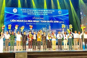 Không hát nhép trong liên hoan âm nhạc toàn quốc