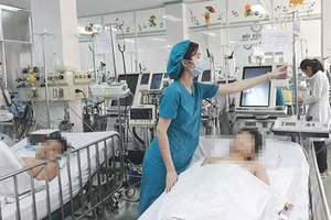 Trao đổi kinh nghiệm về ngoại khoa và phẫu thuật nội soi