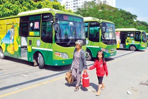 Dành đất xây bến bãi cho giao thông: Việc phải khẩn trương làm