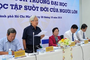 Phải luật hóa việc học tập suốt đời