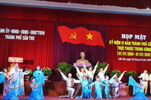 Cần Thơ kỷ niệm 15 năm trở thành thành phố trực thuộc Trung ương