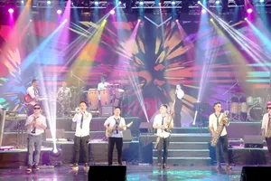 Ban nhạc Yellow Star biểu diễn tại Band Fest 2019
