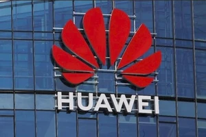 Huawei có thể thiệt hại 100 tỷ USD trong 2 năm