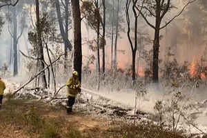 Australia tuyên bố tình trạng khẩn cấp lần 3