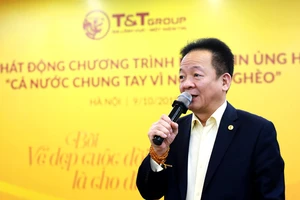 Chủ tịch HĐQT kiêm Tổng Giám đốc T&T Group Đỗ Quang Hiển trong buổi lễ phát động CBNV nhắn tin ủng hộ Vì người nghèo năm 2019