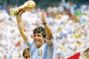 Diego Maradona (1960 - 2020)