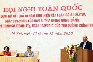 Thủ tướng Nguyễn Xuân Phúc phát biểu tại hội nghị. Ảnh: TTXVN