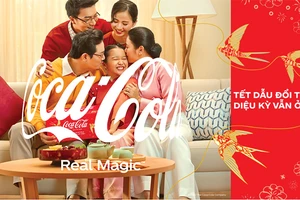 Coca-Cola mang đến thông điệp mới: “Tết dẫu đổi thay, diệu kỳ vẫn ở đây”