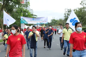 Tập đoàn Xây dựng Hòa Bình 18 năm đồng hành cùng “bước chân chia sẻ”