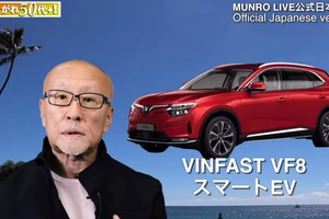 Bart Chigusa là một cựu chuyên gia của Tesla, hiện sở hữu một kênh YouTube uy tín trong lĩnh vực xe và công nghệ tại Nhật Bản