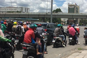 Phân luồng giao thông tại nút giao Quốc lộ 51 - đường Võ Nguyên Giáp (TP Biên Hòa)