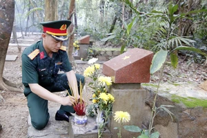 Linh thiêng tình đồng đội