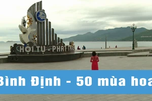 Bình Định - 50 mùa hoa