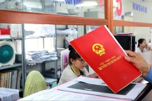 Đề xuất giao thẩm quyền cấp sổ đỏ cho cấp xã