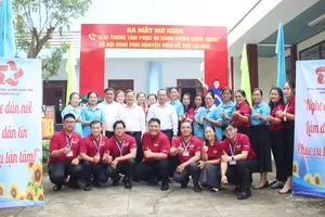 Phường Phú Lợi (TPHCM): Ra mắt mô hình "Alo! Trung tâm Phục vụ hành chính công nghe!"