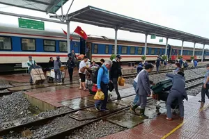 Ngành đường sắt tạm ngừng chạy nhiều đoàn tàu từ nay đến ngày 10-11