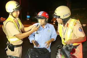 Nên có đường dây nóng để xử lý “ma men” lái xe
