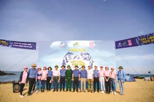 Love Beauty and Planet chung tay làm sạch bờ biển Việt Nam