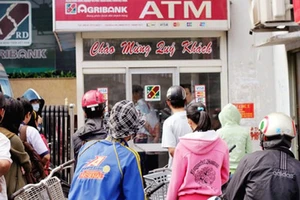 Đảm bảo hệ thống ATM hoạt động thông suốt dịp tết