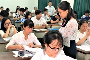 Lắm phương án tuyển sinh đại học