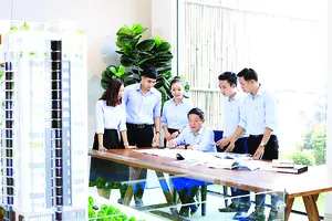 Hòa Bình tiếp tục vào Tốp 50 doanh nghiệp tăng trưởng xuất sắc nhất Việt Nam 2020