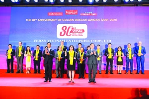 Vedan Việt Nam đón nhận giải thưởng Rồng Vàng 2020