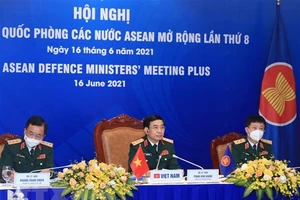 Bộ trưởng Bộ Quốc phòng Phan Văn Giang dự Hội nghị Bộ trưởng Quốc phòng các nước ASEAN mở rộng (ADMM +) lần thứ 8. Ảnh: TTXVN