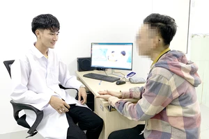 HIV/AIDS vẫn đang là gánh nặng bệnh tật