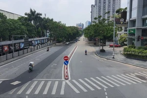 Hà Nội vắng vẻ khác thường