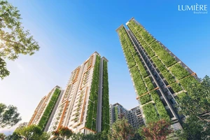 “Siêu phẩm” LUMIÈRE Boulevard tỏa sáng ấn tượng trên tòa tháp cao nhất Việt Nam