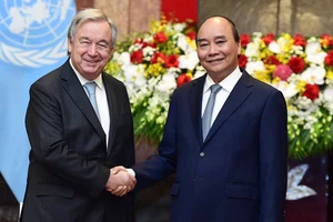 Chủ tịch nước Nguyễn Xuân Phúc hội đàm với Tổng Thư ký Liên hiệp quốc António Guterres 