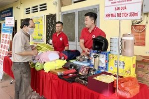 Phản hồi loạt bài “Trục lợi từ quà tặng hiến máu nhân đạo”: Nhiều hình thức vi phạm pháp luật “trú ẩn” trong đấu thầu