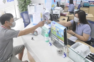 Thông qua Chương trình kết nối Ngân hàng- doanh nghiệp, nhiều DN được vay với lãi suất từ 6%/năm 