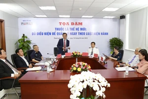 Quang cảnh tọa đàm