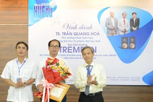 Tiến sĩ Việt được Viện Hàn lâm Khoa học Pháp vinh danh