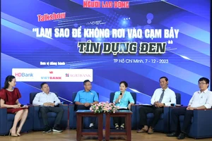 Công nhân bị áp lực vì "tín dụng đen"