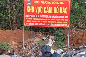 Đổ rác nơi cấm đổ