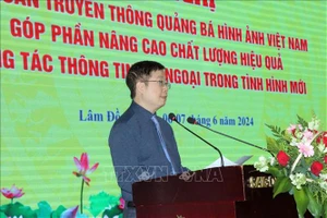 Thứ trưởng Bộ Thông tin và Truyền thông Nguyễn Thanh Lâm khai mạc hội nghị. Ảnh: TTXVN